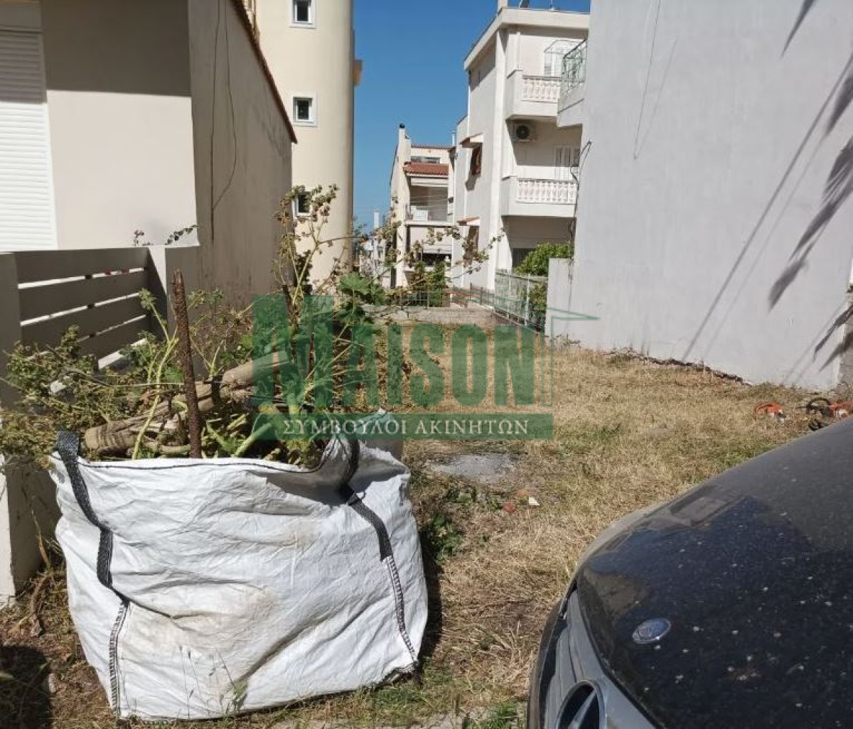property-img