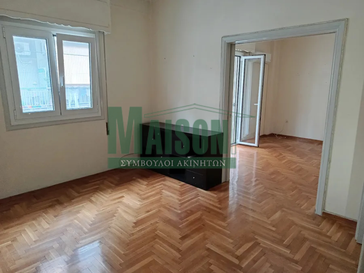 property-img