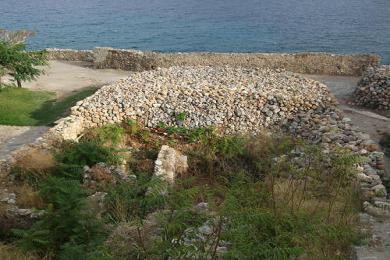 Plot in the historic castle of Monemvasia